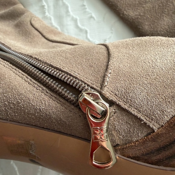 BCBGMaxAzria Taupe Suede Knee-High Platform Block Heel Boots - Picture 6 of 9